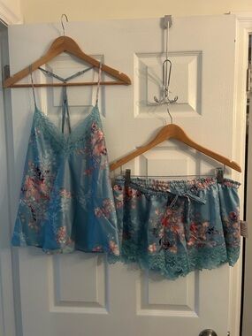 In Bloom by Jonquil Fernwood Lace Trim Short Pajama Set.